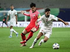 韩国队在比赛中展现了自信稳定的战术风格