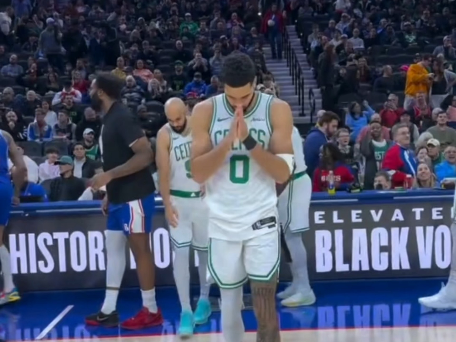 塔图姆遭遇七连败，西班牙队教练面临压力！的简单介绍